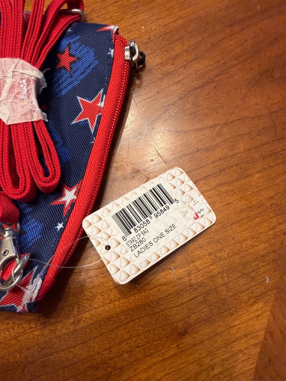 NWT Glove It Stars Zip Bag - Navy & Red Star Crossbody Bag - Picture 4 of 4